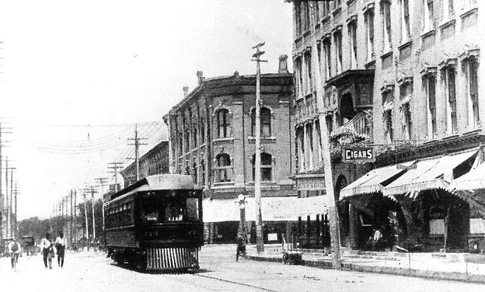 usr_m_stii_rockint_713_janesville-downtown_c1915 _ss_ri12.jpg